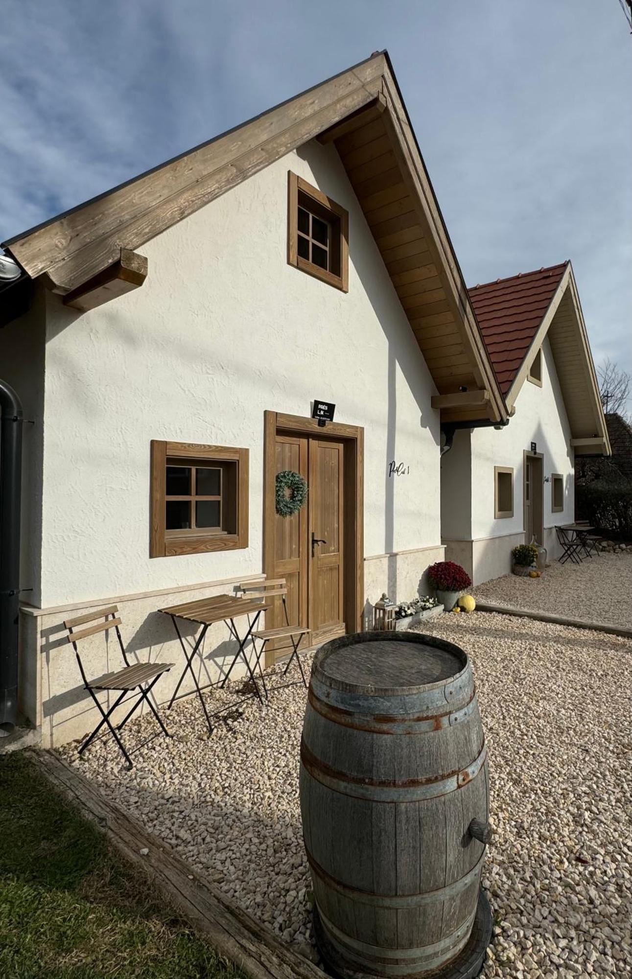 Pres-Lak Apartment Tarjan Luaran gambar